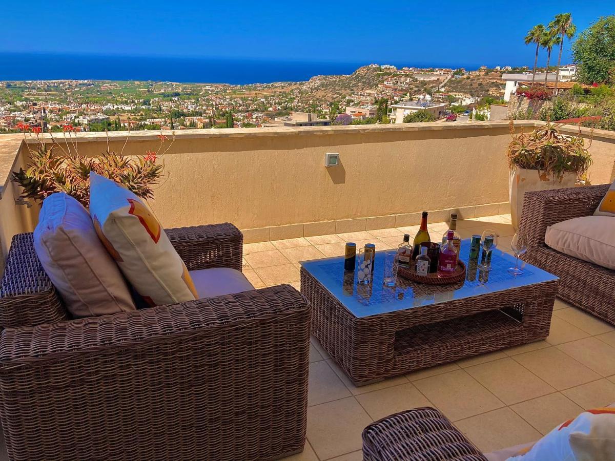 Beau Views Seven Apartment Peyia Exterior photo